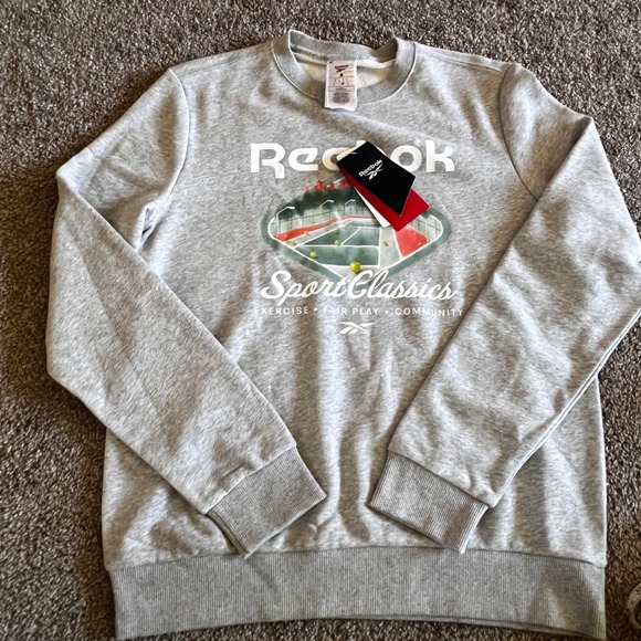 Reebok Sport Classics Crewneck Court Sport‎ Sweatshirt Tennis Graphic Gray Small - Picture 1 of 5
